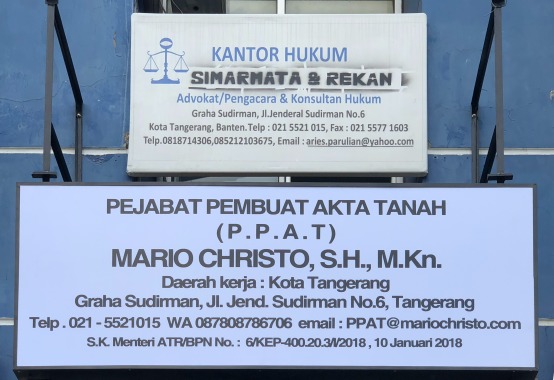 Tampak Depan Kantor