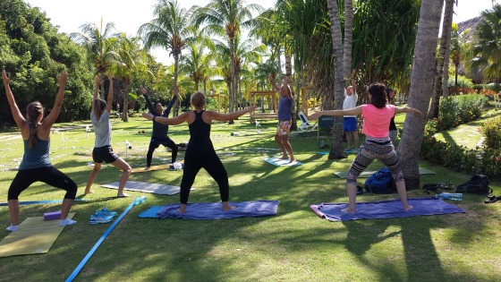 Durante las mañana se practica un buen yoga Fitness en el Hotel Royalton Hicacos.