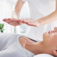 Terapia holística ao serviço do seu bem-estar
