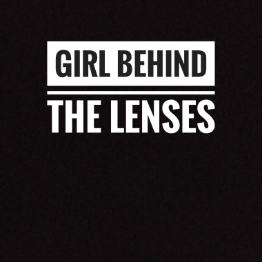 Girl_Behind_The_Lenses