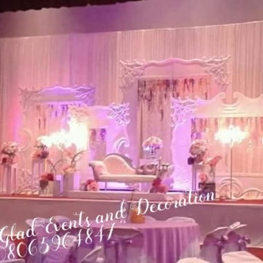 Glad  Event & Decorations