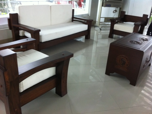 Custom heavy frame living set.