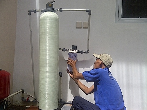 Maintenance di rumah pelanggan di Bukit Nusa Indah Ciputat.