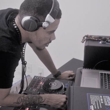 Dj Set
