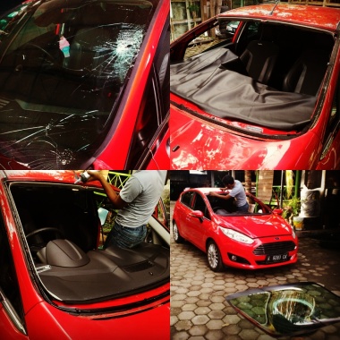 Kaca depan Ford Fiesta
