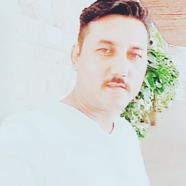 Yasir Ali Swimming Coach 
