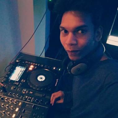 Dj Piyush