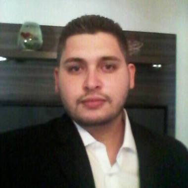 Dr. Douglas Garcia Dos Santos