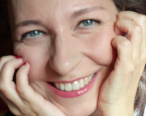 Web Content E Social Media Consultant