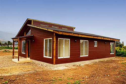 Casa llaves en mano 102 M2 3 dormitorios, 2 baños, living comedor y cocina americana, terrazas techadas, instalación de kit completo fosa séptica.

Constructora Videla Spa es una empresa familiar, dedicada principalmente a la construcción de casas, galpones, bodegas y quinchos en terrenos de nuestros clientes.

Nuestros valores agregados como empresa son:
- Tiempos de construcción en promedio por una casa de 120 m2 llaves en mano 45 días corridos 
- La construcción está compuesta por Radier de hormigón armado H20 certificado, Metalcom, siding fibrocemento, piso flotante calidad alemán desde 8mm o cerámico, baños con artefactos y cerámicos a muro.
- Construimos en todo Chile
- El proyecto es completamente a medida del cliente, modificando planos interiores, fachada, colores exteriores, cantidad de dormitorios y baños.
- Proyectos incluyen Calefont ionizado de 10 litros, puerta de seguridad de acero o pino Oregón, mueble lavaplatos doble instalado.

Para mayor informacion nos puede contactar a:
Info@constructoravidela.cl o +56 9 61714608
O puede Reservar Visita en casa piloto de Melipilla con 1 día de antelación