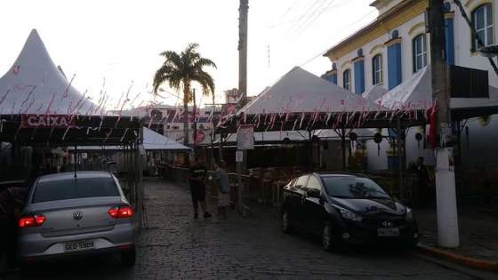 Festa do Divino, tendas 10x10, 8x8, 5x5, 4x4 e 3x3