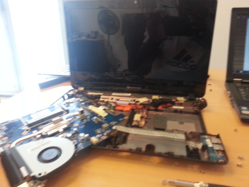 changement carte mère pc portable