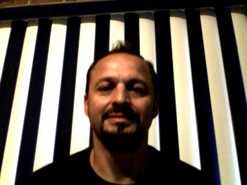 Piu di 10 anni di esperienza sull settore Tecnico informatica  Hardware/software windows Sistemi Operativi