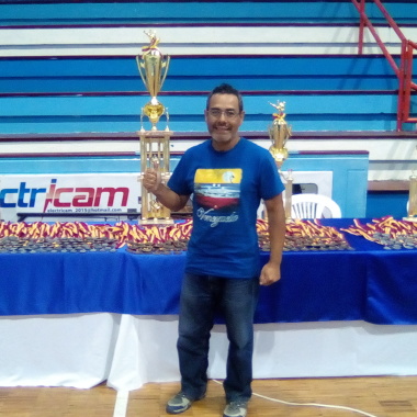 Rafael González Club  Kazoku, Maestro De Karate