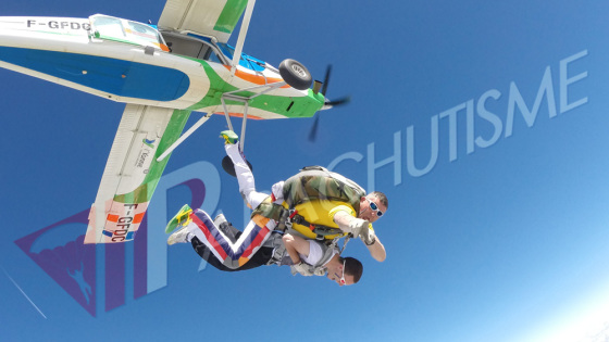 VIP-Parachutisme.fr
Vivre Intensément Passionnément le Parachutisme