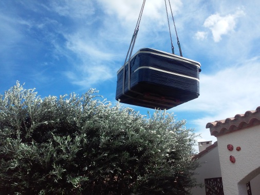Livraison spa avec grutage