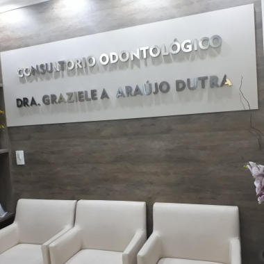 Ortodontia  Dra. Graziele Araujo Dutra
