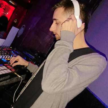 Dj Alvaro Fk