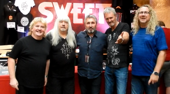 Die alten Rocker unter sich.
Tourneestart und mein Geburtstag.