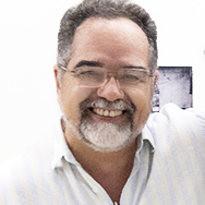 Luis Eduardo Vaz