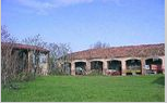 Vendesi Area edificabile, possibilità residenziale e commerciale. Complesso di rustici ss45 Settima e terreno edificabile, 15000 mq superficie fondiaria, 13000m3(9818.07+1268.66=11086m3)  di costruibile, ideale per impresa, fronte statale 45, a pochi km dalla città,   progetto approvato, possibilità di costruzione bi famiglie, singole palazzine, (s.u.3695m2 – 4300m2) in aperta campagna.  Trattative riservate, maggiori informazioni sito www.cascine.eu Eventuale possibilità di frazionare per vendita a privati.