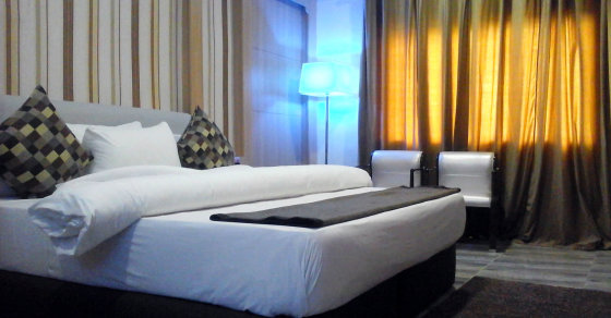 Executive Lodge , Golfview Hotel and Suites, G.R.A- Ikeja