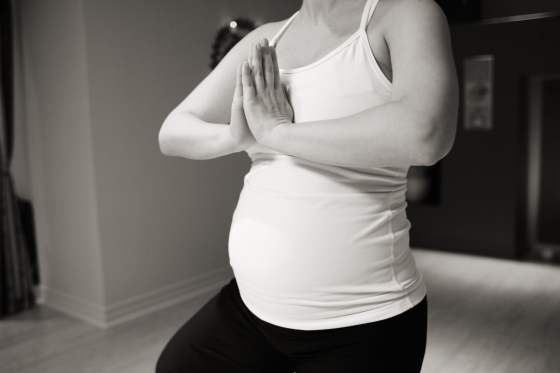 Yoga Prénatal - Ces séances sont destinés aux femmes enceintes à partir du 4ème mois de grossesse.
Elles s'adaptent à chacune de vous, en fonction de votre état physique du moment et de l'avancée de votre grossesse.