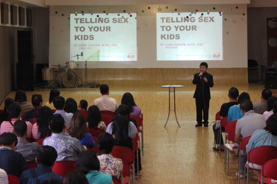 presenting seminar with topic based on client's need