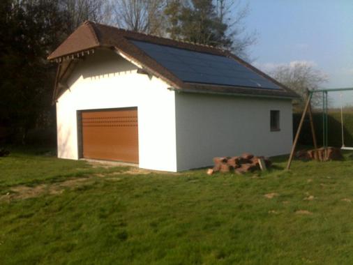 Livraison, fourniture et pose de bardage PVC (isolation par l’extérieur) pour transformation en studio.