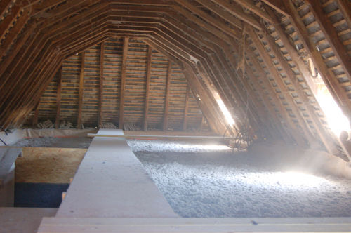 Isolation des combles en ouate de cellulose