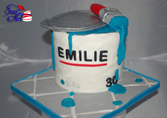 Gâteau personnalisé pot de peinture