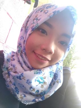 Make Up natural cocok pengguna softlense 