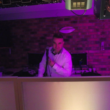 Dj & Animateur Tony Events 38