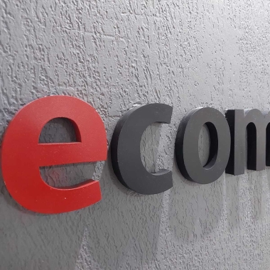 E-Completo