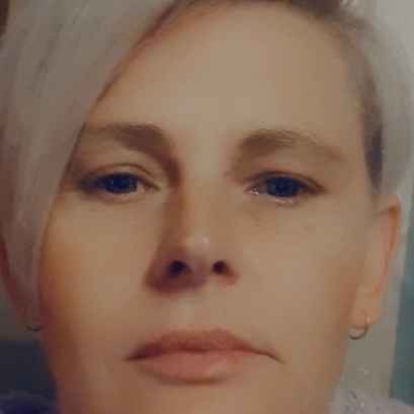 Mrs Robyn Gouws