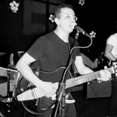 Duochords (Dupla Mpb E Poprock E Banda Phd (4 Integrantes)