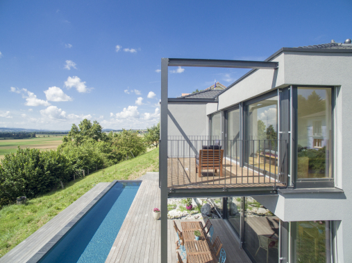 clerc constantine terrasse piscine solarium et balcon.jpg