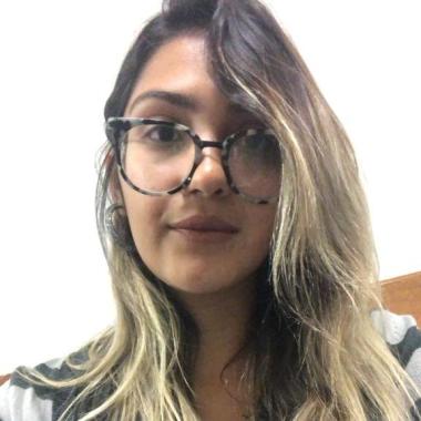 Carol Cordeiro Advogada