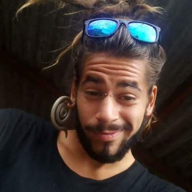 Zukzions S.A