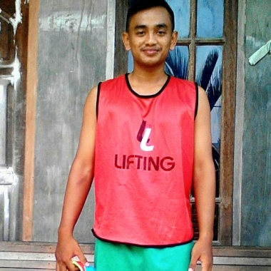Romi Safrona