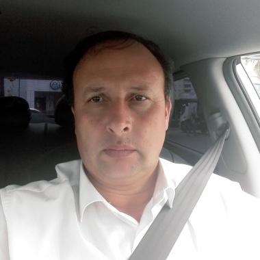 Marco  Antonio. González  Janet