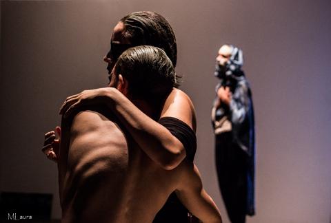 Obra: La Sed. Año: 2017. En la foto: Samantha Castillo, Martín Moreno y Oswaldo Maccio.