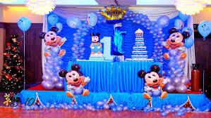 theme balloon decoration