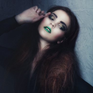 Maskenbildnerin/Make Up Artist 