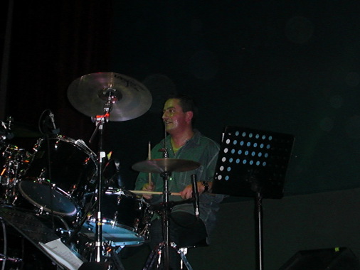 CONCERT PARIS GUEST LIVE