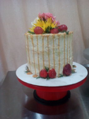 Drip Cake, Buttercream Cake