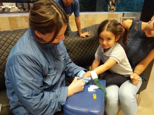 TOMA A DOMICILIO NIÑOS.jpg