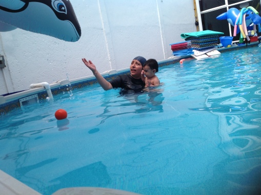 Clases y entrenamientos de natacion. 