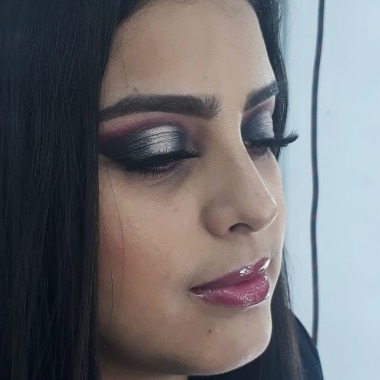 Makeup- halo eyes