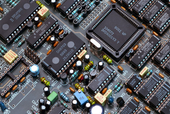 electronica-1.jpg